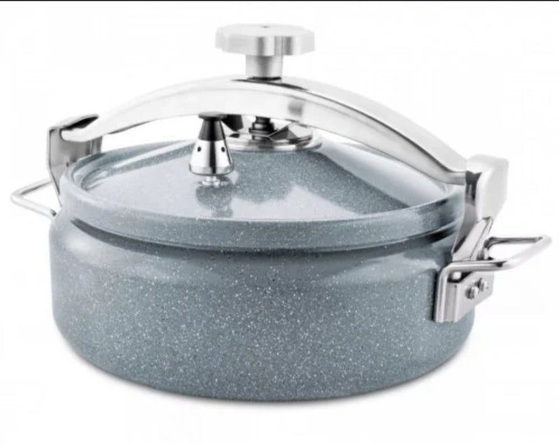 Presto pressure cooker 