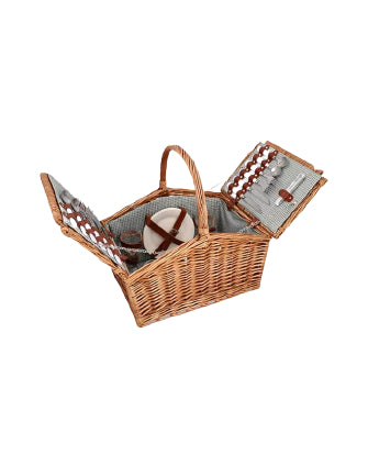 Complete wooden travel basket